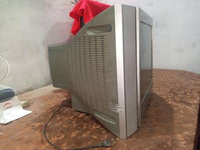 Sony Trinitron Color TV