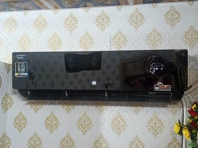 PEL PINV-18K-JUMBO X BLACK T3 (H&C) — 1.5 Ton Inverter AC