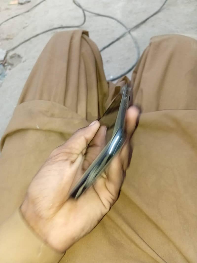 Google Pixel 8 Pro 3