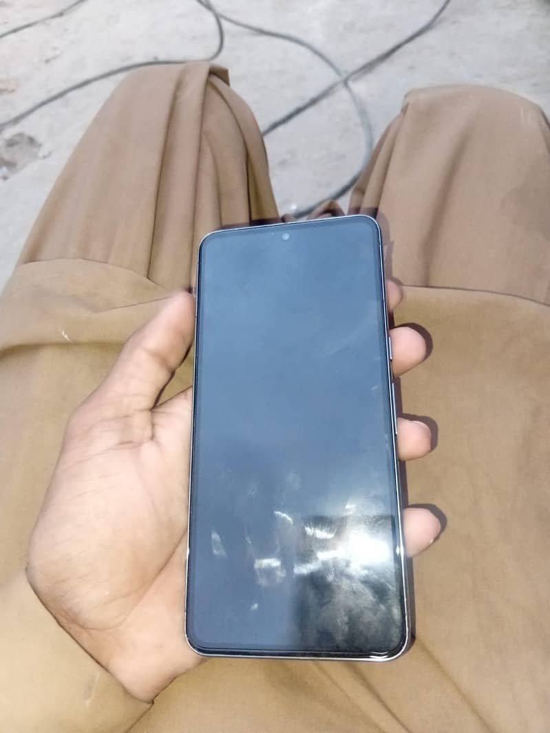 Google Pixel 8 Pro 4