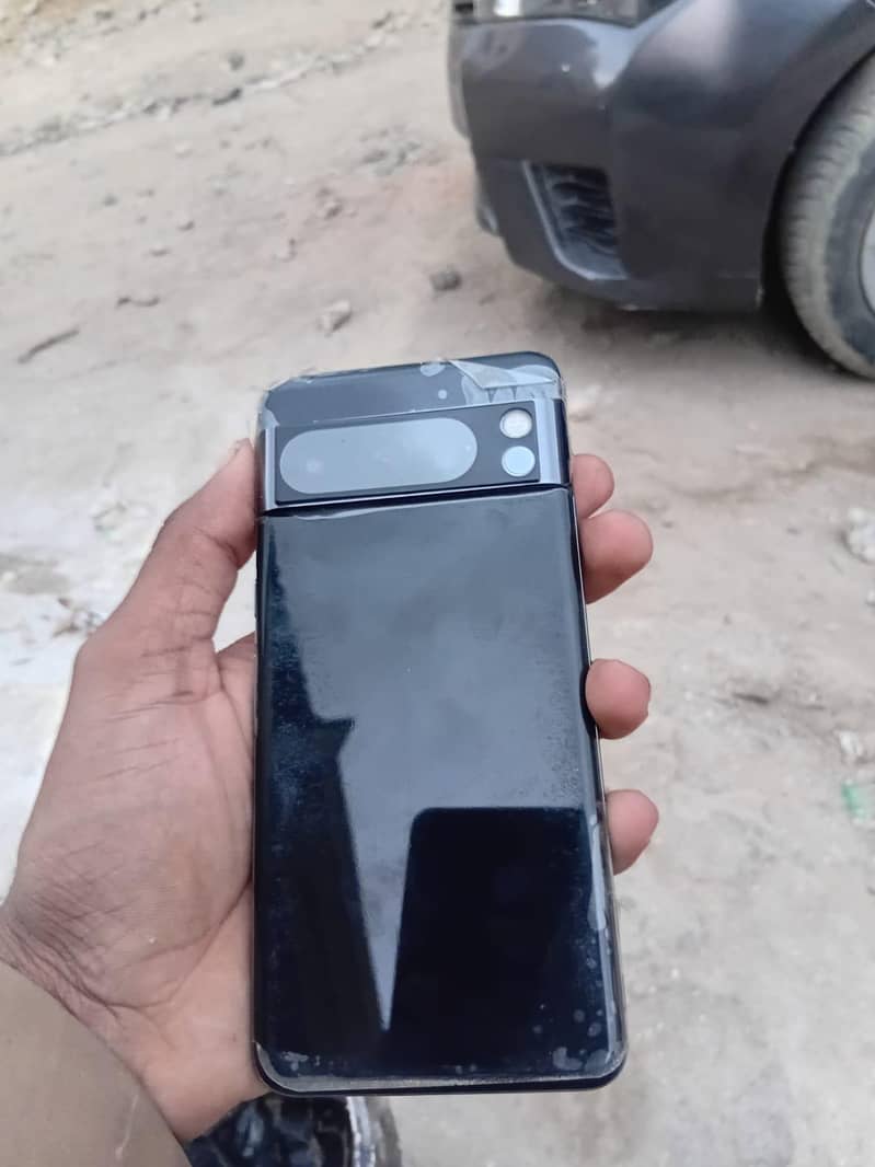 Google Pixel 8 Pro 13