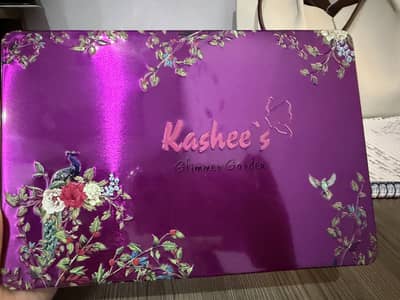 Kashee's Blushes and Eyeshadow Palette.