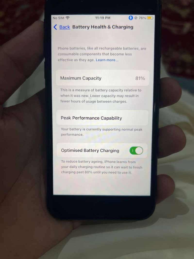 Apple iPhone 8 3