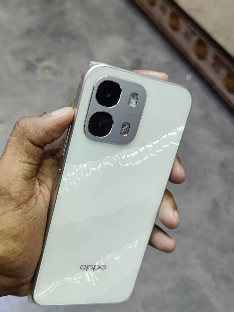 OPPO A6s 7