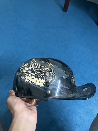Retro style motorcycle helmet