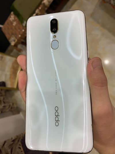 OPPO F11