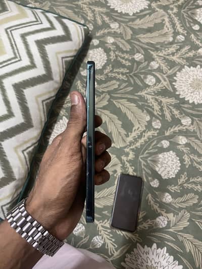OPPO Reno 12F