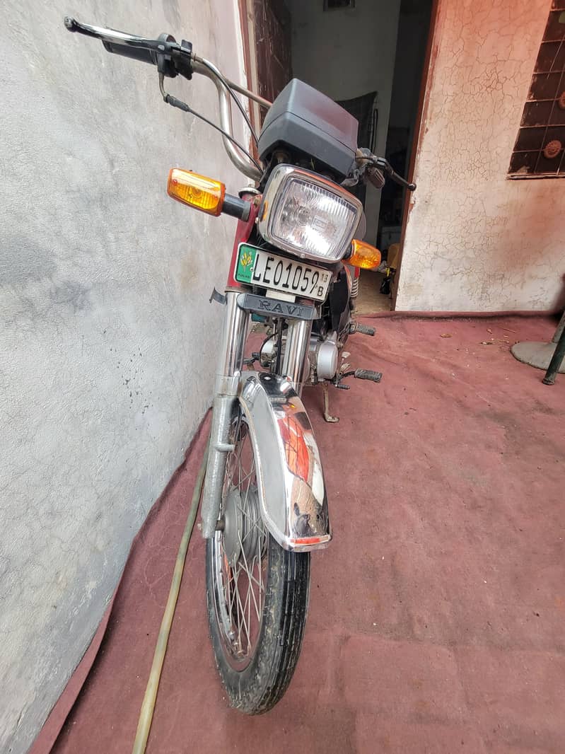 Ravi_70 CD, 2013 Model 3