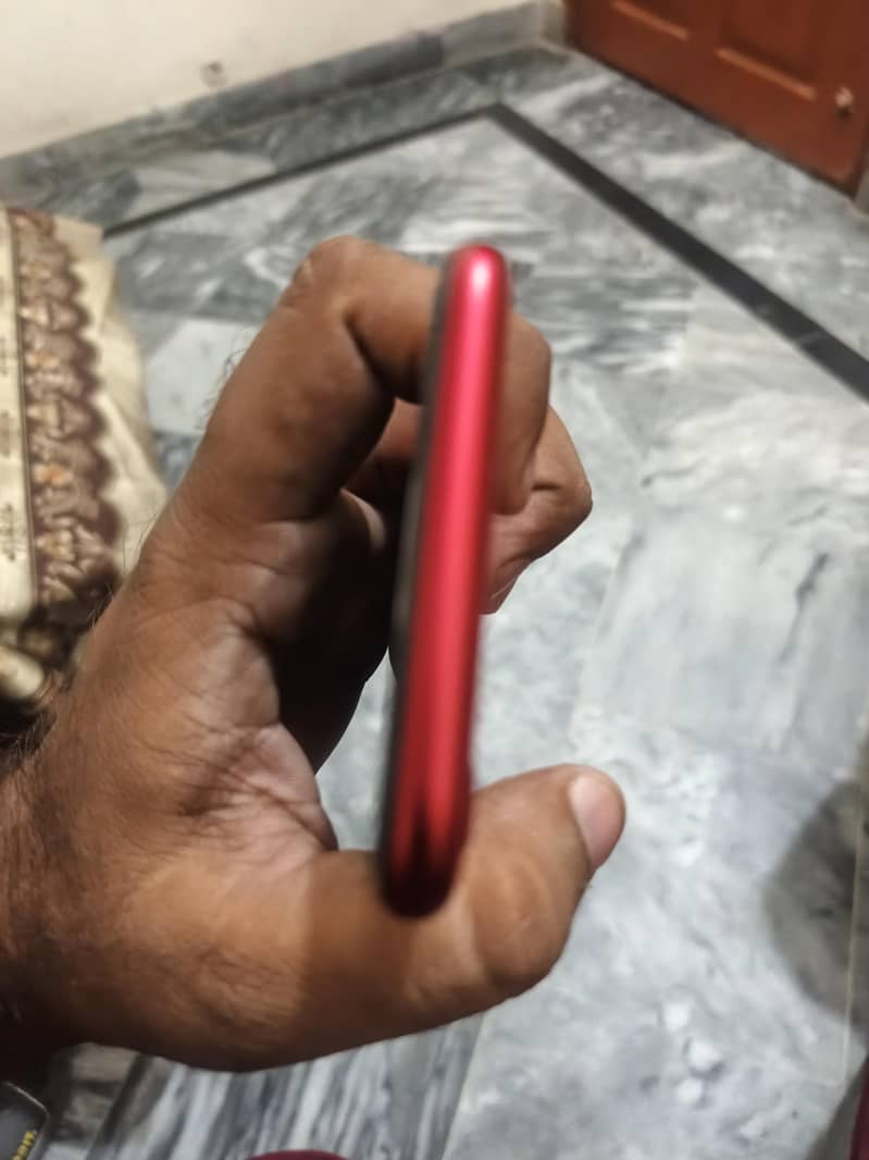 Apple iPhone SE 3