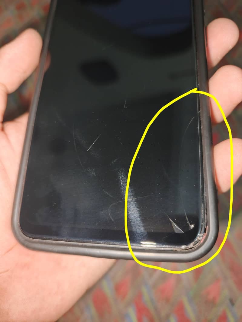 Realme C12 4