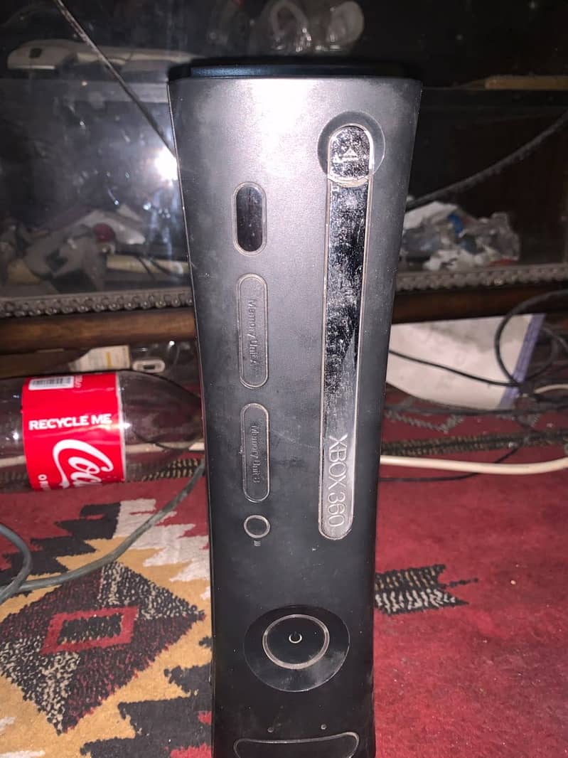 Xbox 360 black 1