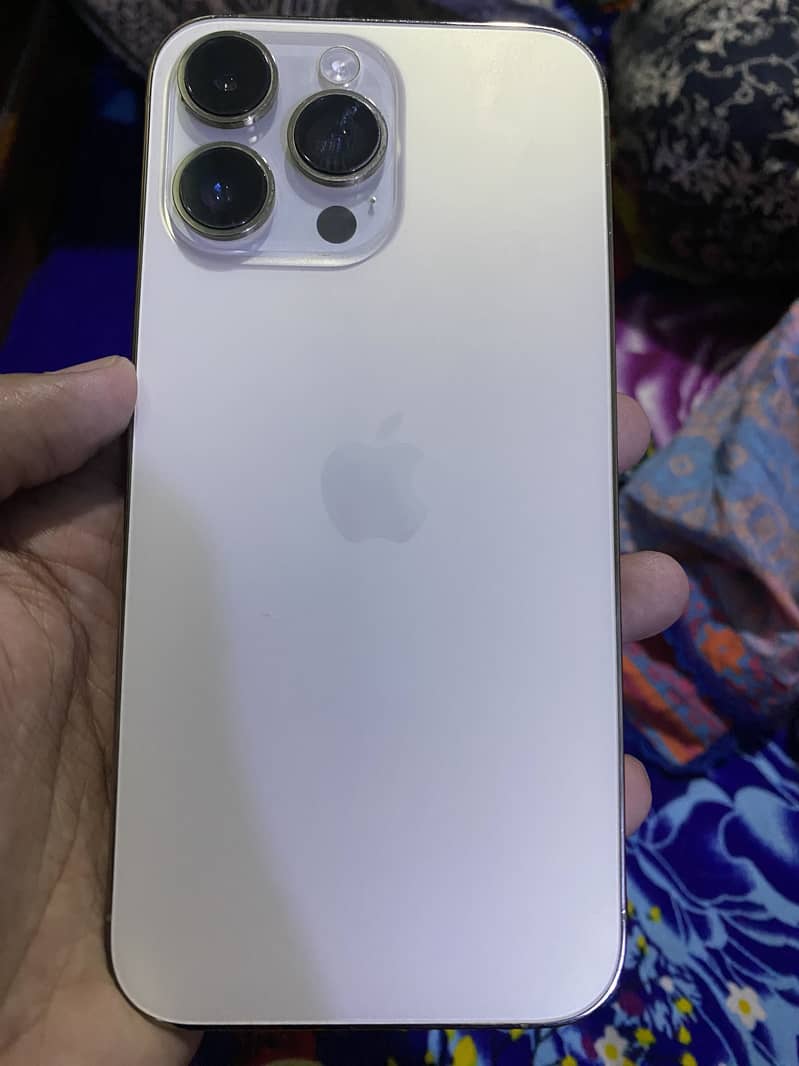 Apple iPhone 14 Pro Max 0