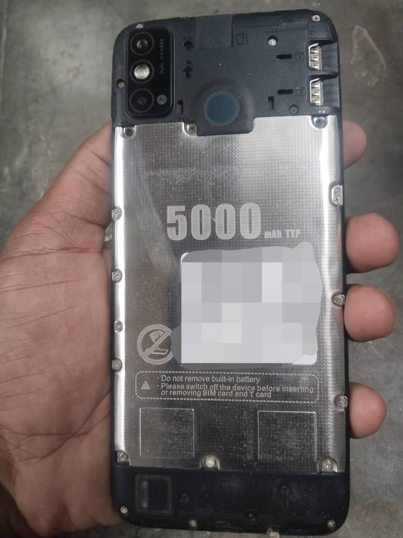 Tecno Spark 6 1