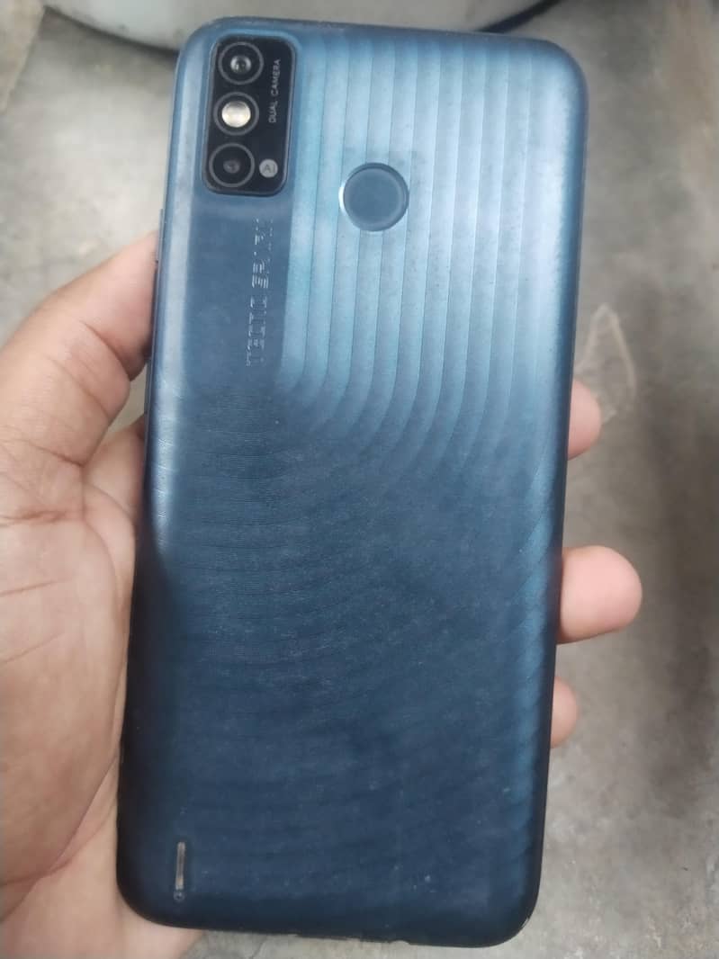 Tecno Spark 6 3