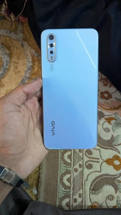 Vivo S1