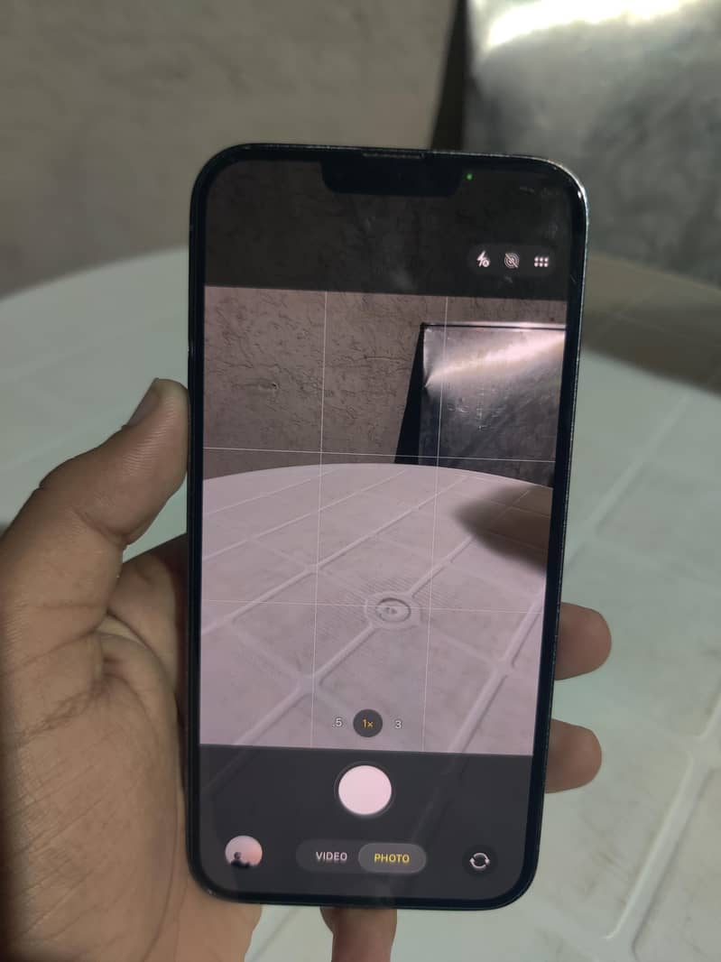 Apple iPhone 13 Pro Max 2