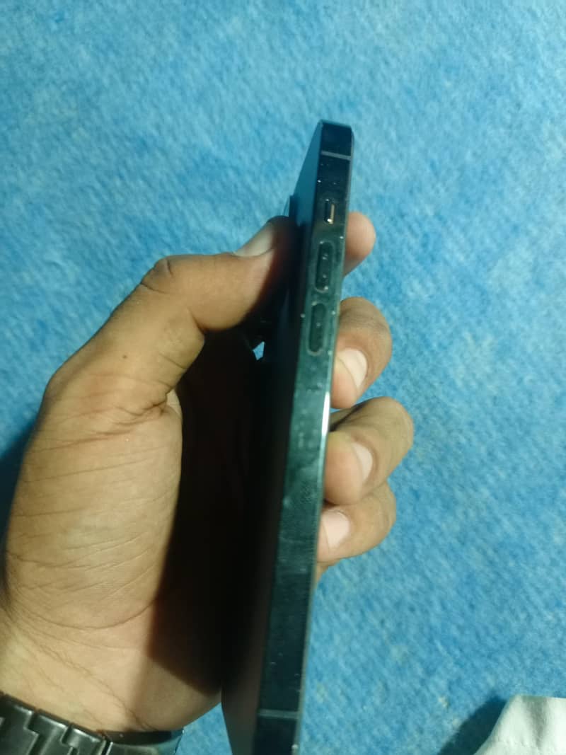 Apple iPhone 14 Pro 3
