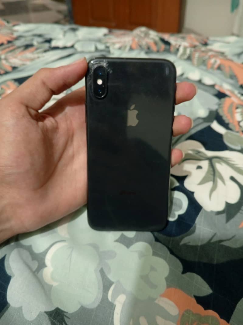 Apple iPhone X 1