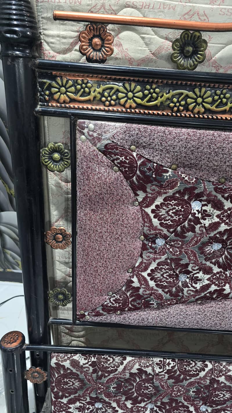 Iron bed 2