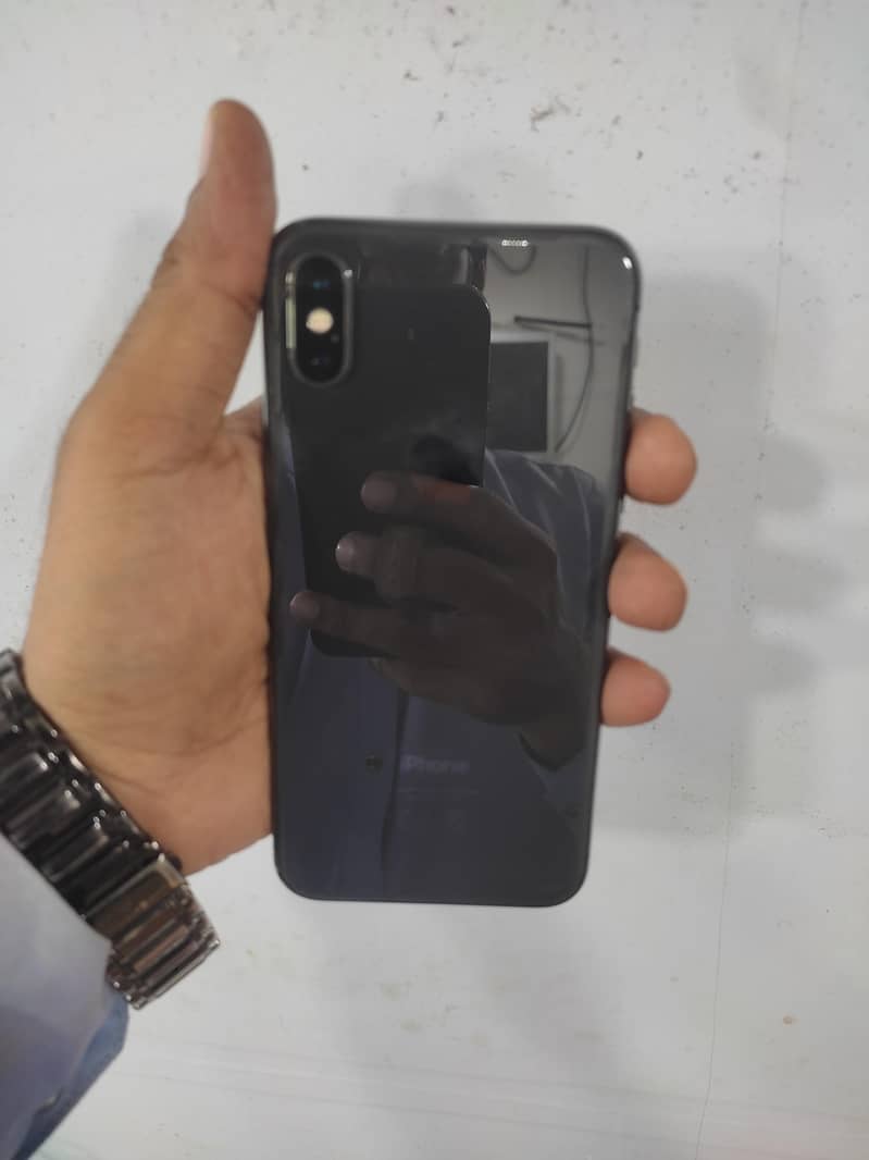 Apple iPhone X 1