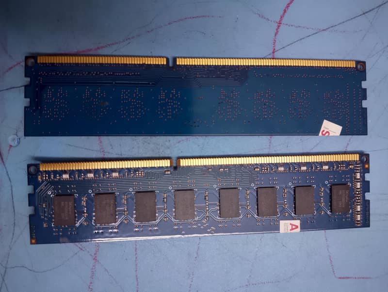 4 GB Rams 1