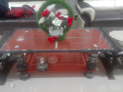 Fancy Class Beautiful Table