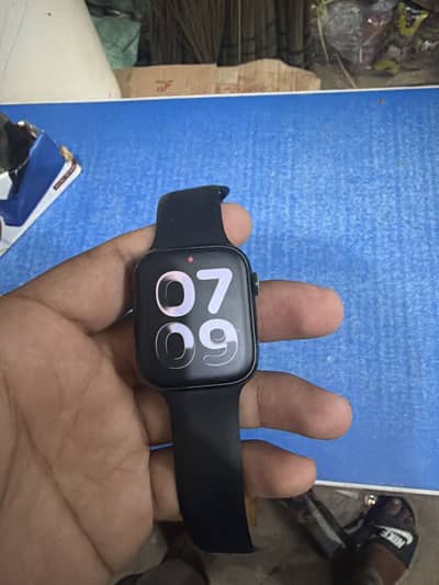 Apple watch series 9 45mm 89 health and 10/9 condition