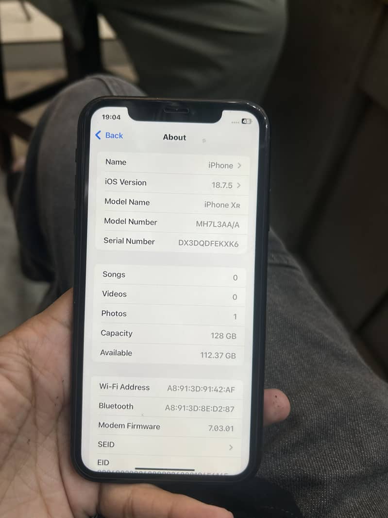 Apple iPhone XR 3