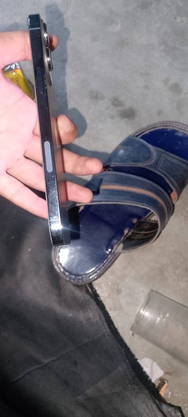 Apple iPhone 13 Pro Max 2