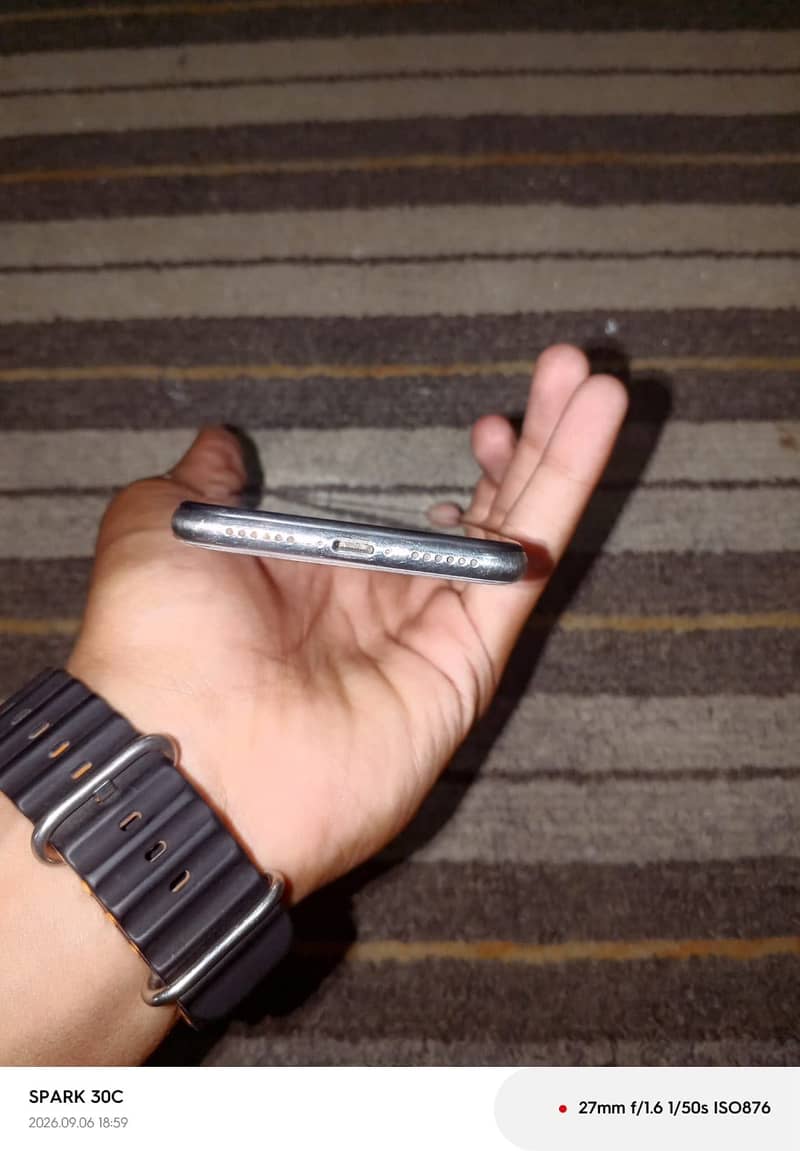 Apple iPhone X 1