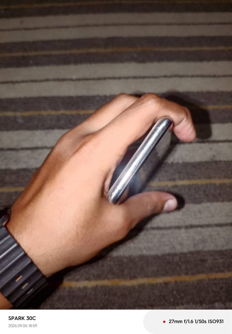 Apple iPhone X 5
