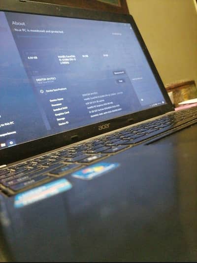 Acer Travelmate i5 | 4 GB RAM | 32 GB SSD | Intel(R) HD Graphics 4000