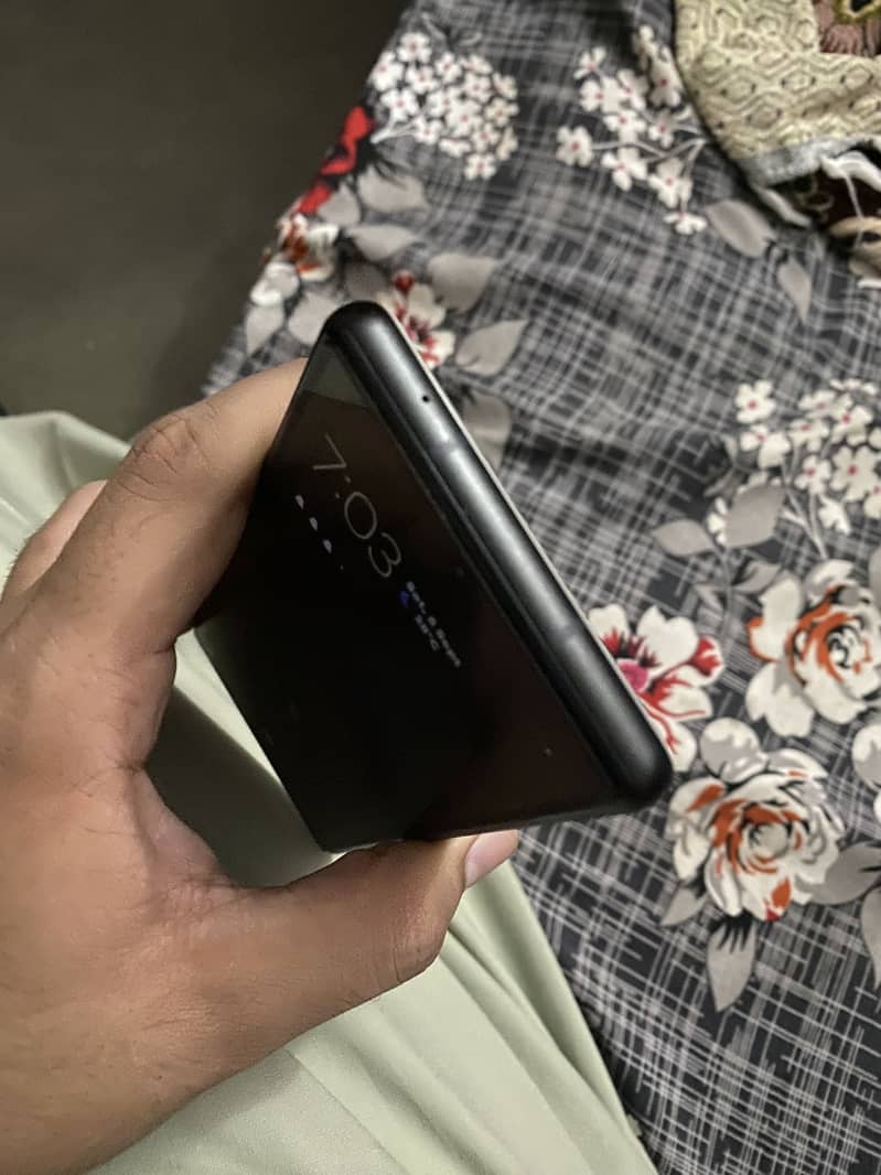 Google Pixel 6a 5