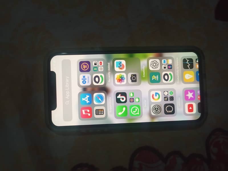 Apple iPhone XS 3