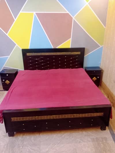 Master Bed with Matching Side Tables