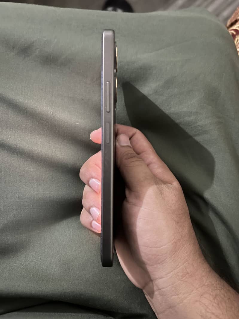 OPPO A5 Pro 0
