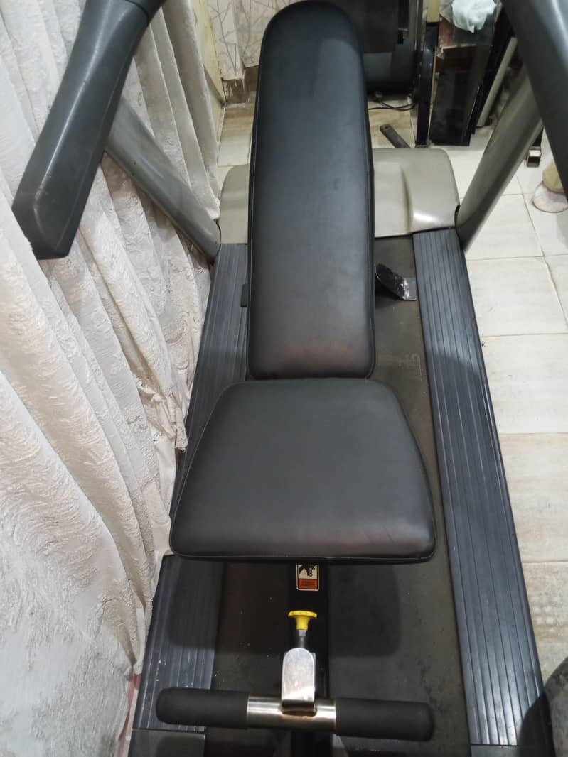 Hoist Imported adjustable Bench 1