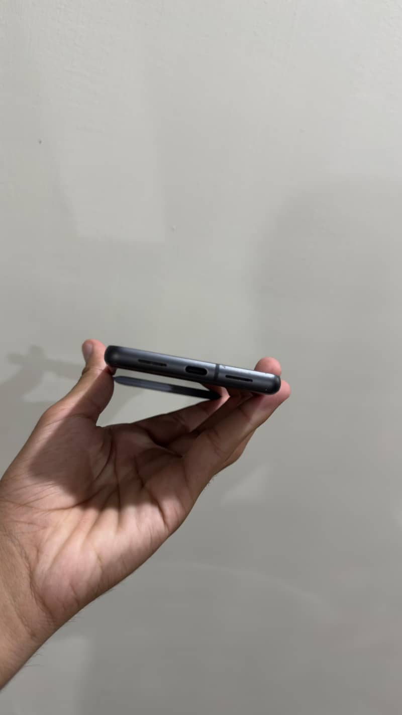 Google Pixel 7 3