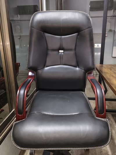 Boss office chair