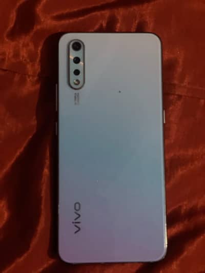 Vivo S1