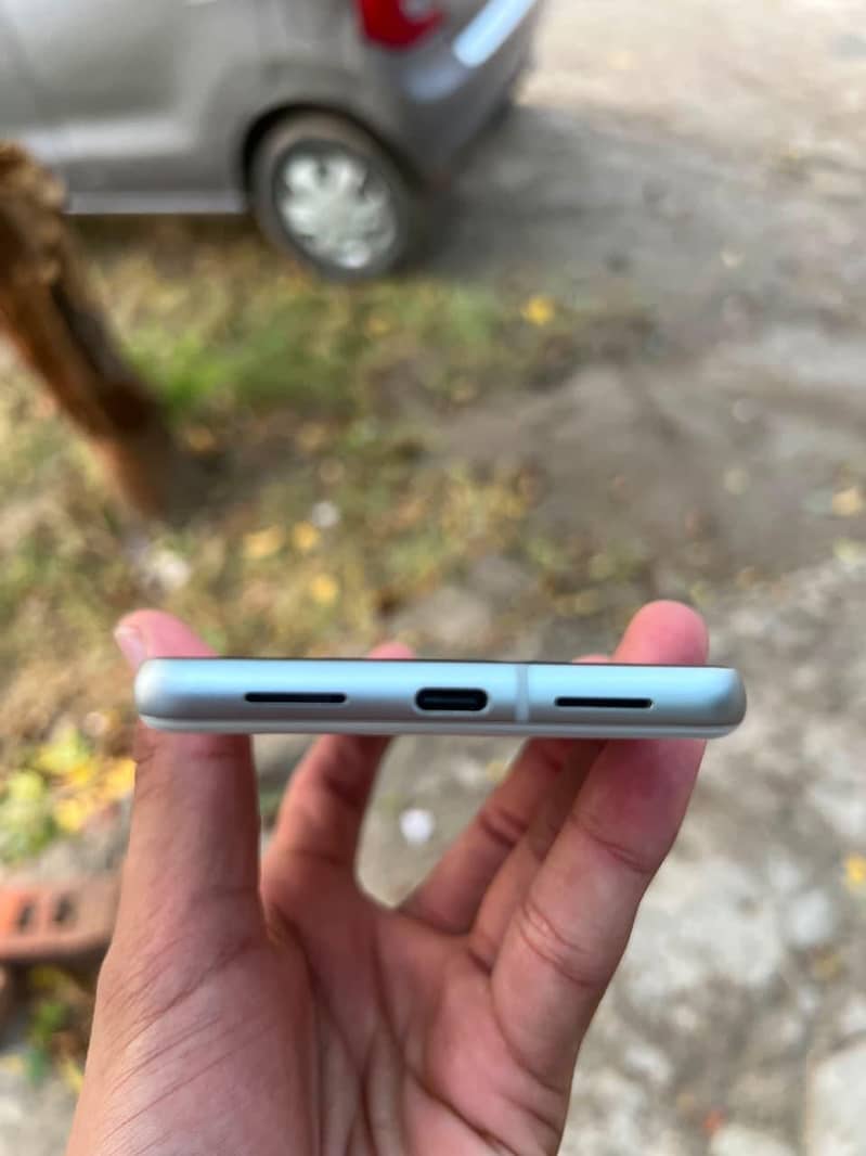 Google Pixel 7 2