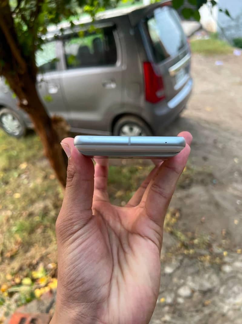 Google Pixel 7 3