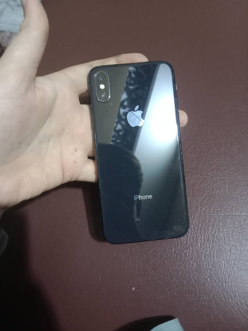 Apple iPhone X 4