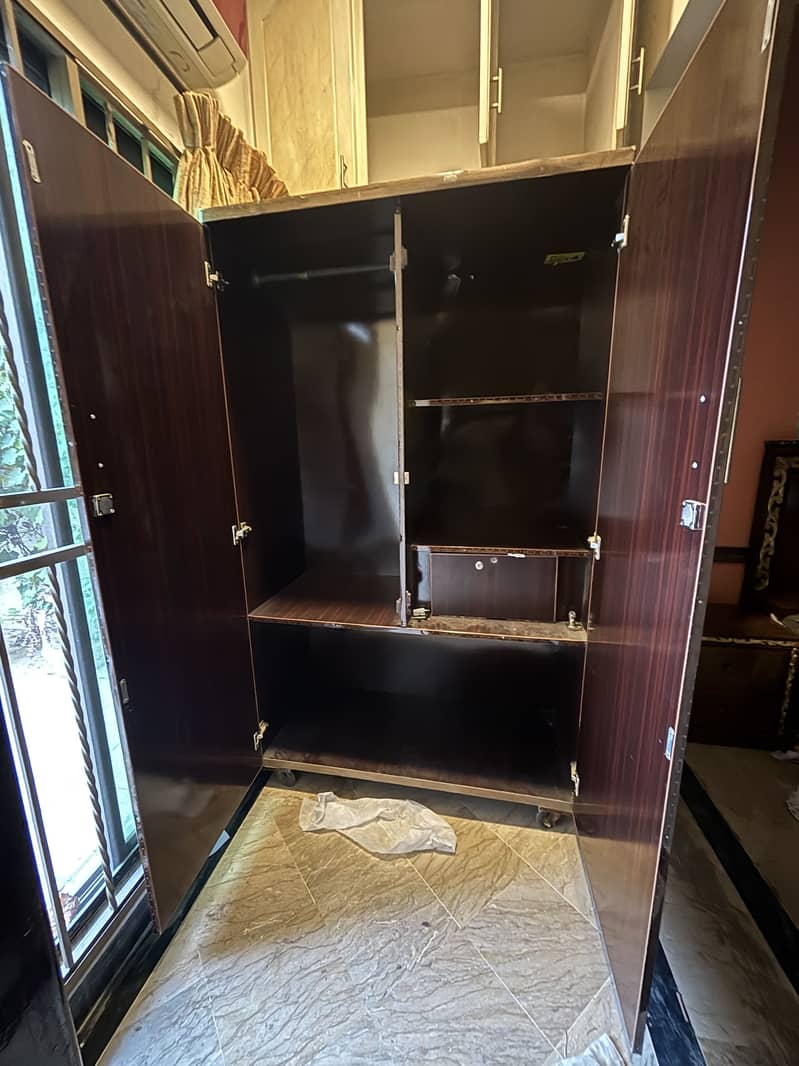 2 Door Wardrobe 6