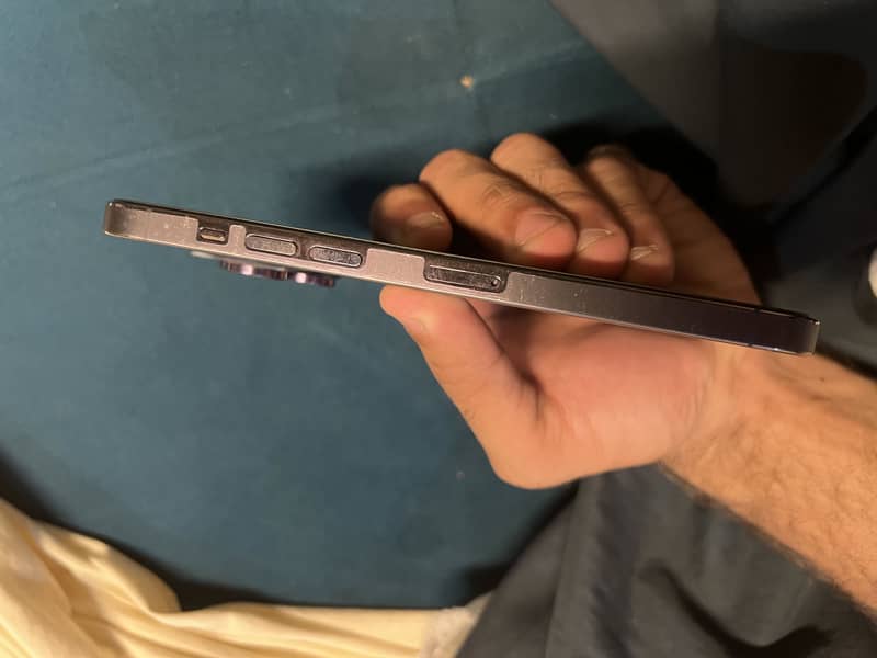 Apple iPhone 14 Pro Max 2