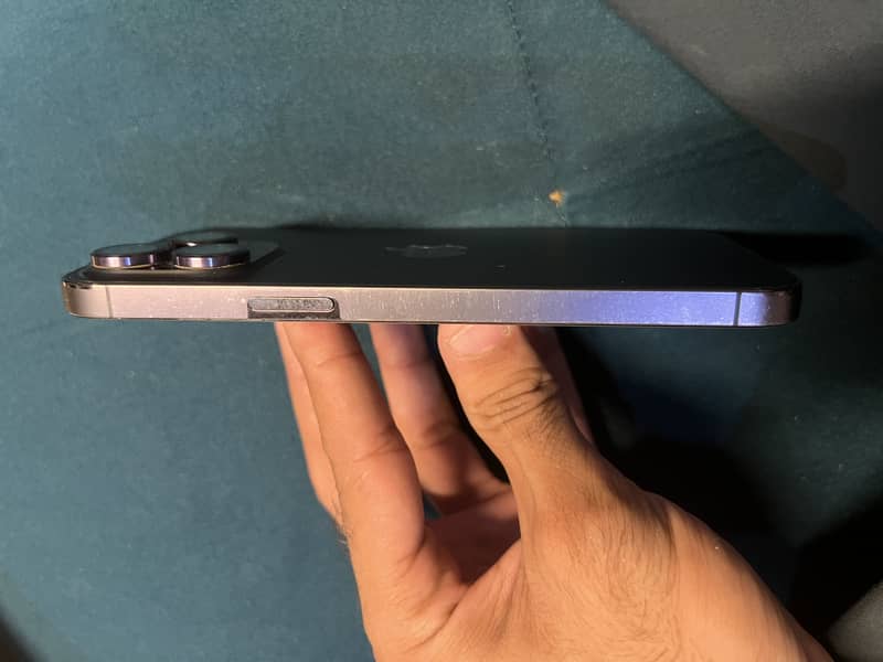 Apple iPhone 14 Pro Max 3