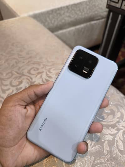 Xiaomi Mi 13