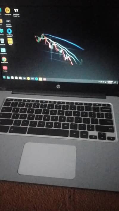 HP CHROMEBOOM 4GB 128GB