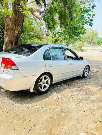 Honda Civic Oriel 2006