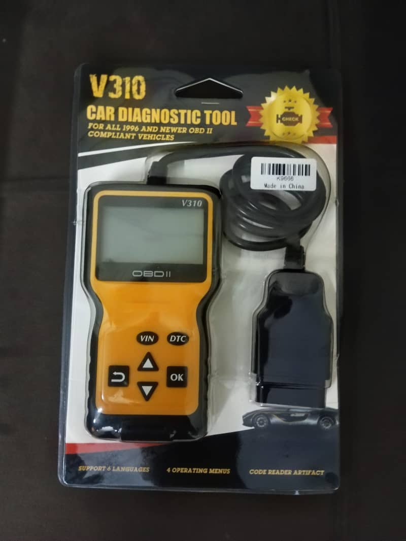 V310 Car code scanner / Car diagnostic tool 1